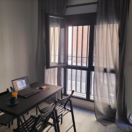 Apartamento A Estrenar Sevilla Centro, Trastamara 19 ภายนอก รูปภาพ