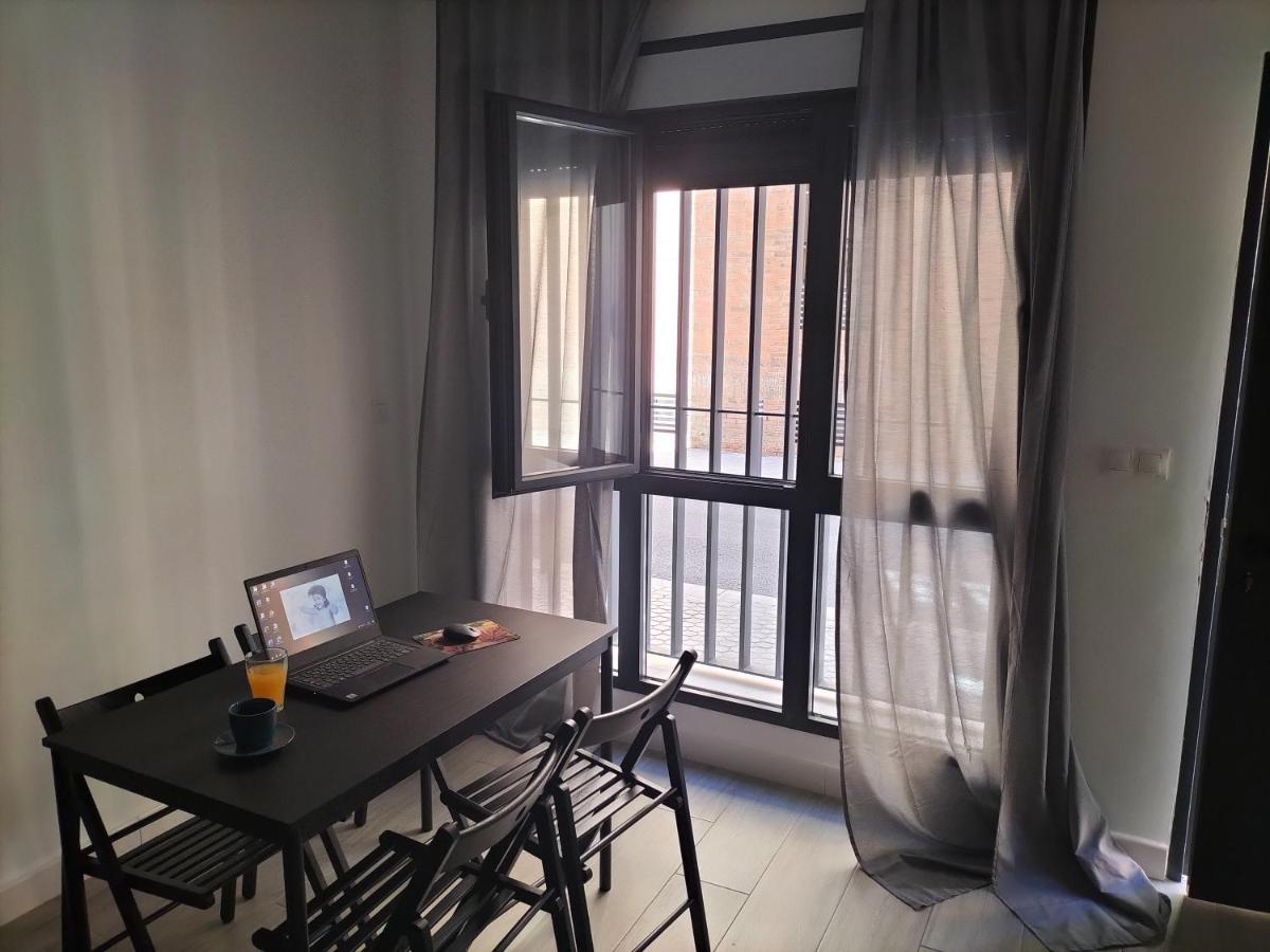 Apartamento A Estrenar Sevilla Centro, Trastamara 19 ภายนอก รูปภาพ